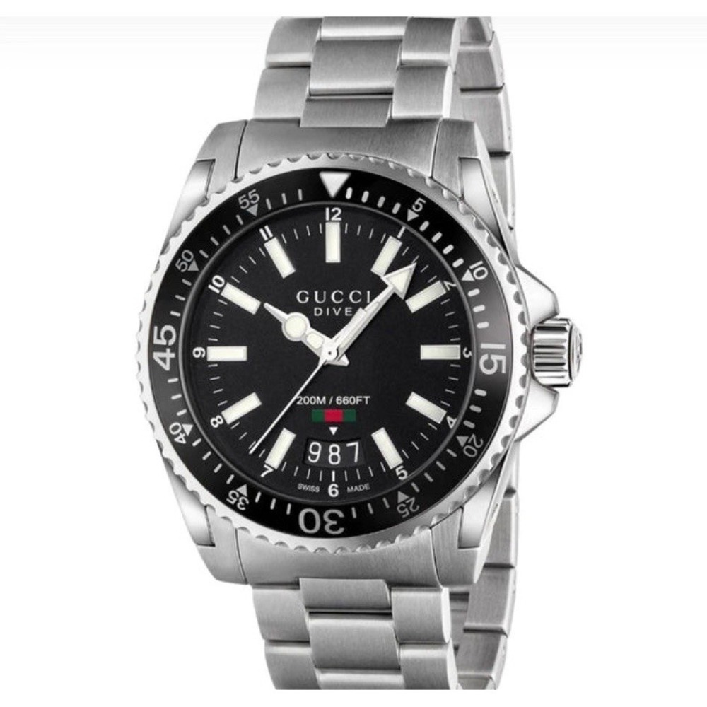 Gucci YA136301 Men's Dive 40mm Swiss Quartz Watch Black Dial Stainless Steel